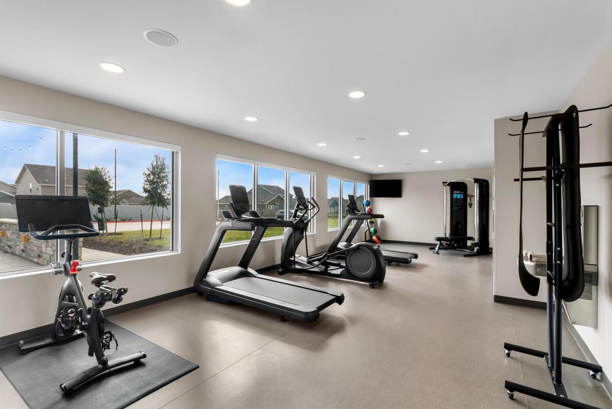 Everhome Suites แบสทร็อป ภายนอก รูปภาพ