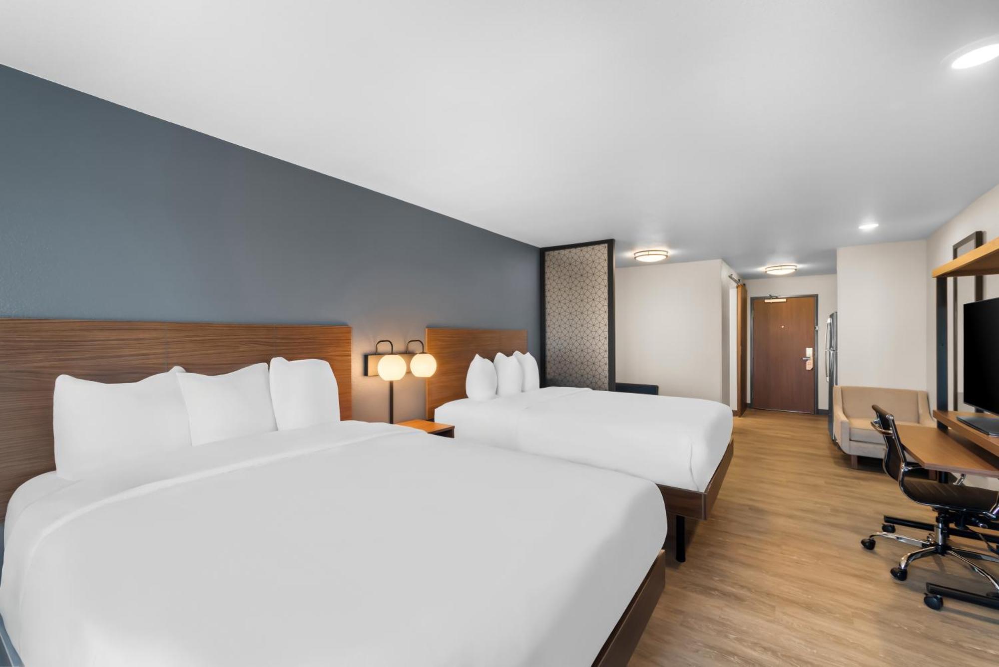 Everhome Suites แบสทร็อป ภายนอก รูปภาพ