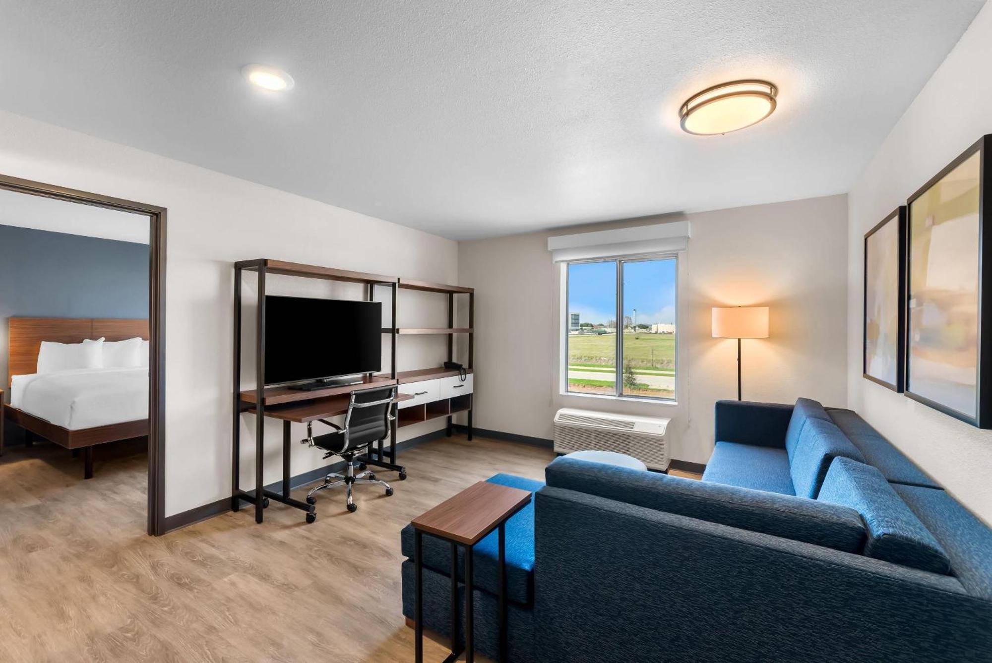 Everhome Suites แบสทร็อป ภายนอก รูปภาพ