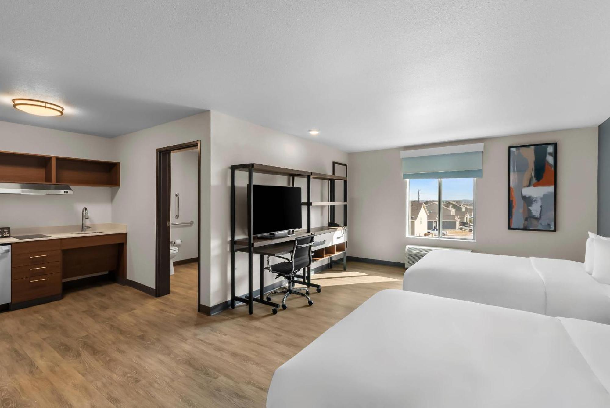 Everhome Suites แบสทร็อป ภายนอก รูปภาพ