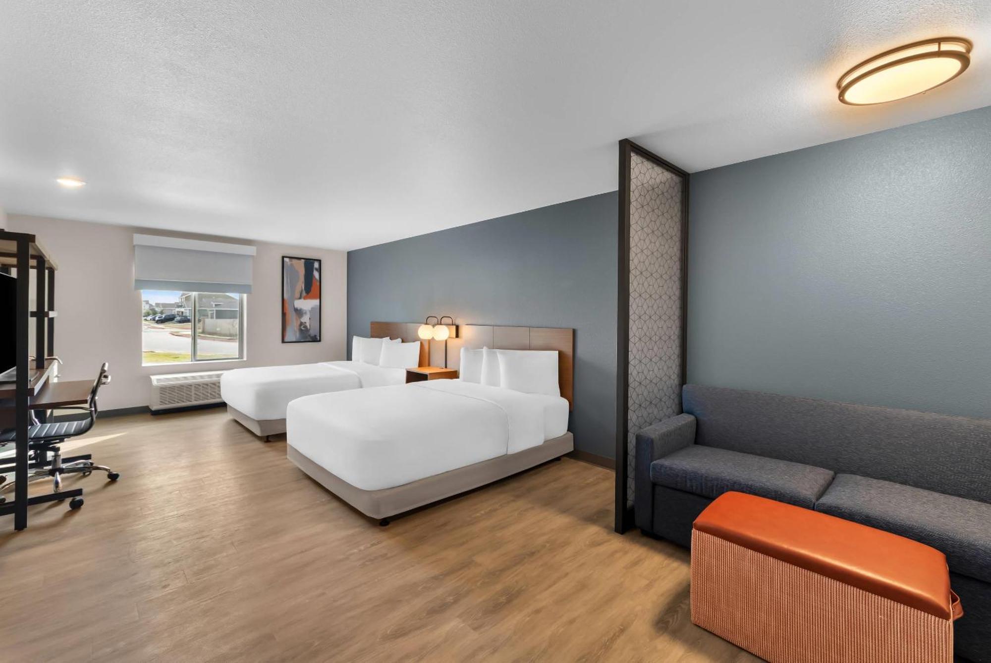 Everhome Suites แบสทร็อป ภายนอก รูปภาพ