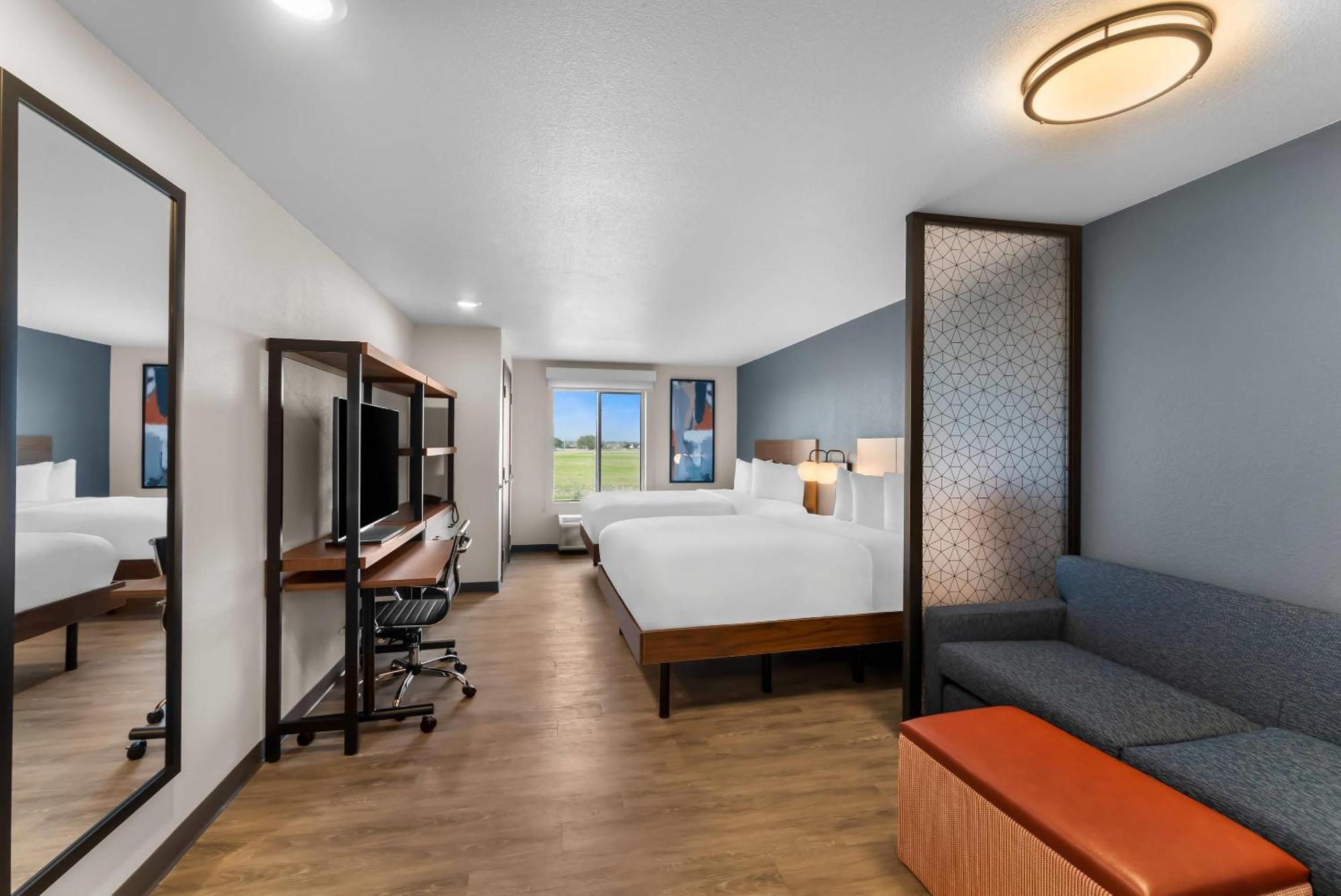 Everhome Suites แบสทร็อป ภายนอก รูปภาพ
